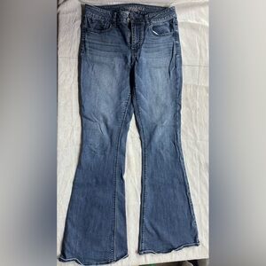 American Eagle Outfitters Women's Classic Blue Straight Leg Jeans